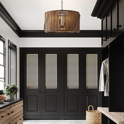 Archer Medium Pendant