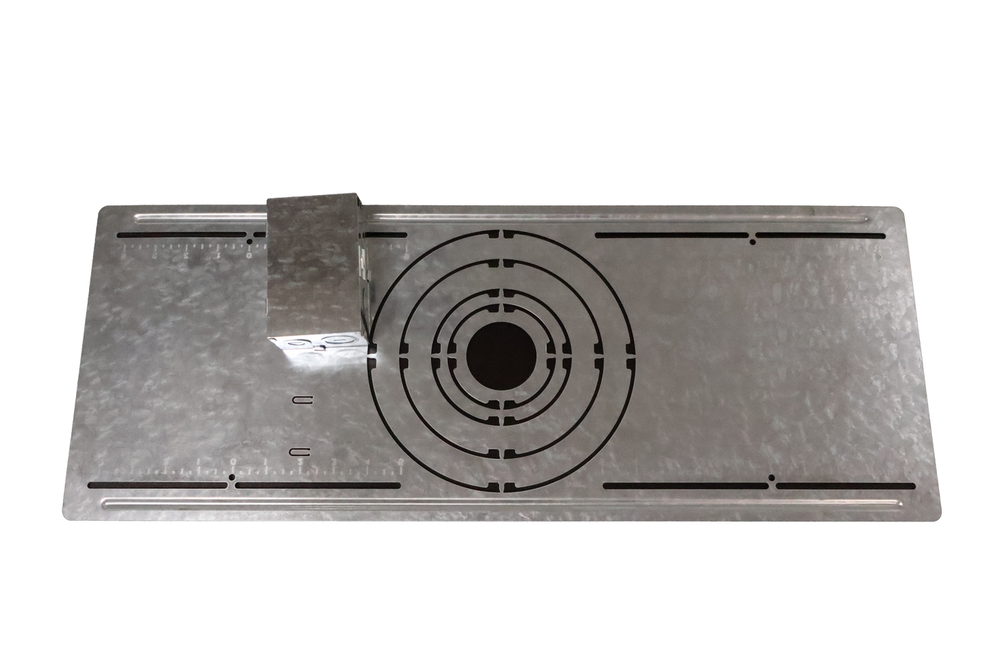 MW Lighting — Universal Mounting Plate for 2”-8” LED Recessed Lights with Junction Box Compatibility